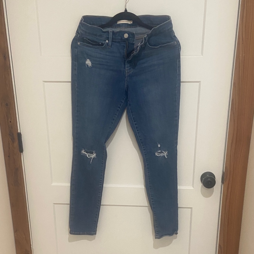 Levi's Women's Dark Blue Skinny Jeans